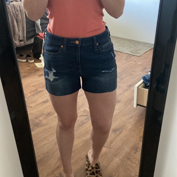 Universal Thread shorts - Picture 3 of 3